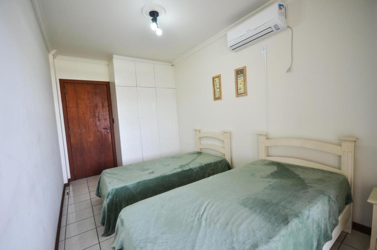1038 - Apartamento Com Vista Para O Mar บอมบินญัส ภายนอก รูปภาพ
